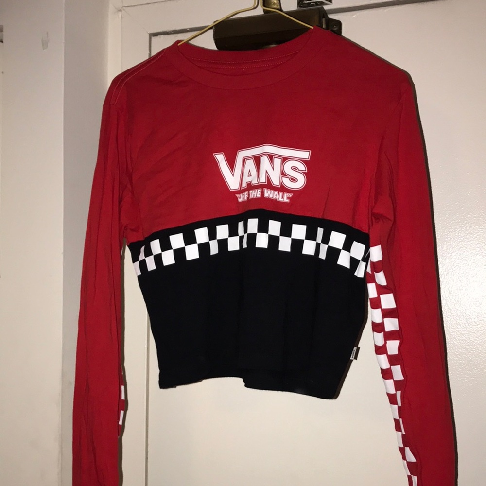 Cute VANS crop top!!